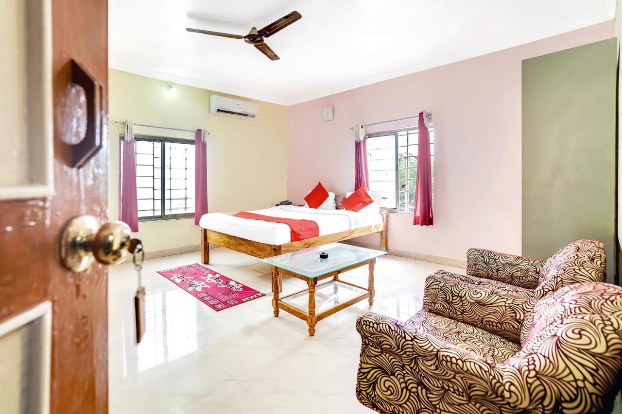 Oyo Flagship 9009 Tc Guest House Bhubaneswar Esterno foto